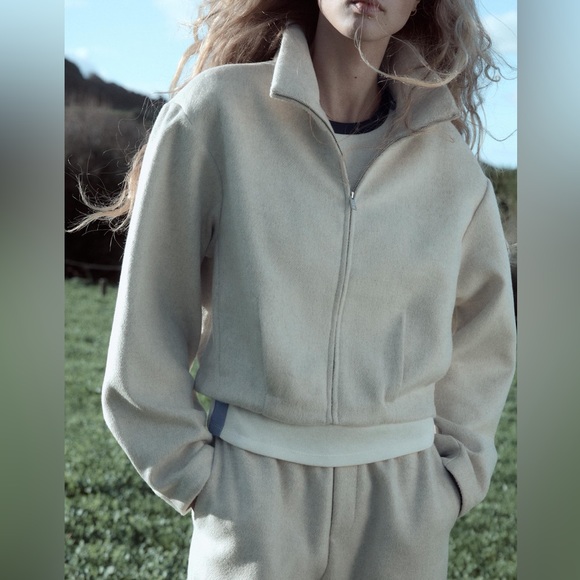 Zara NWT cream soft bomber jacket - Picture 3 of 10